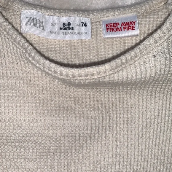 Zara Beige Baby Onesie Bodysuit 6-9M Long sleeves *Flaw - Picture 4 of 11